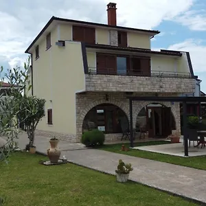 Krnjic Apartment Umag
